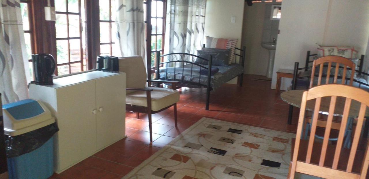 Bed and Breakfast Thrush Nest Durban Pinetown Esterno foto
