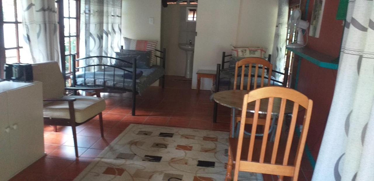 Bed and Breakfast Thrush Nest Durban Pinetown Esterno foto